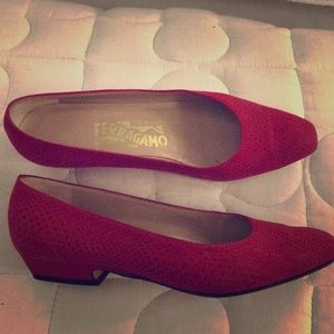 Ladies flats